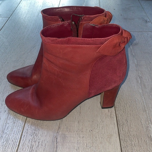Ralph Lauren Breanne Heels Boot Bootie Red Leather 10US bow back leather bootie - Picture 4 of 12
